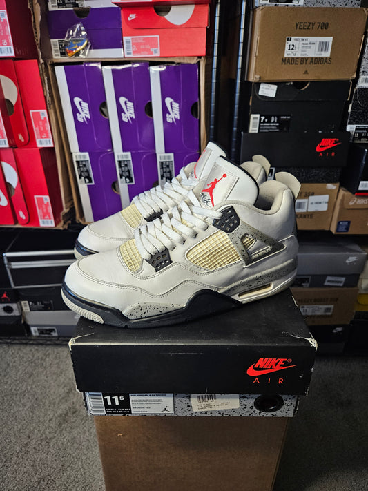 Size 11.5 - AJ 4 Retro OG Mid White Cement