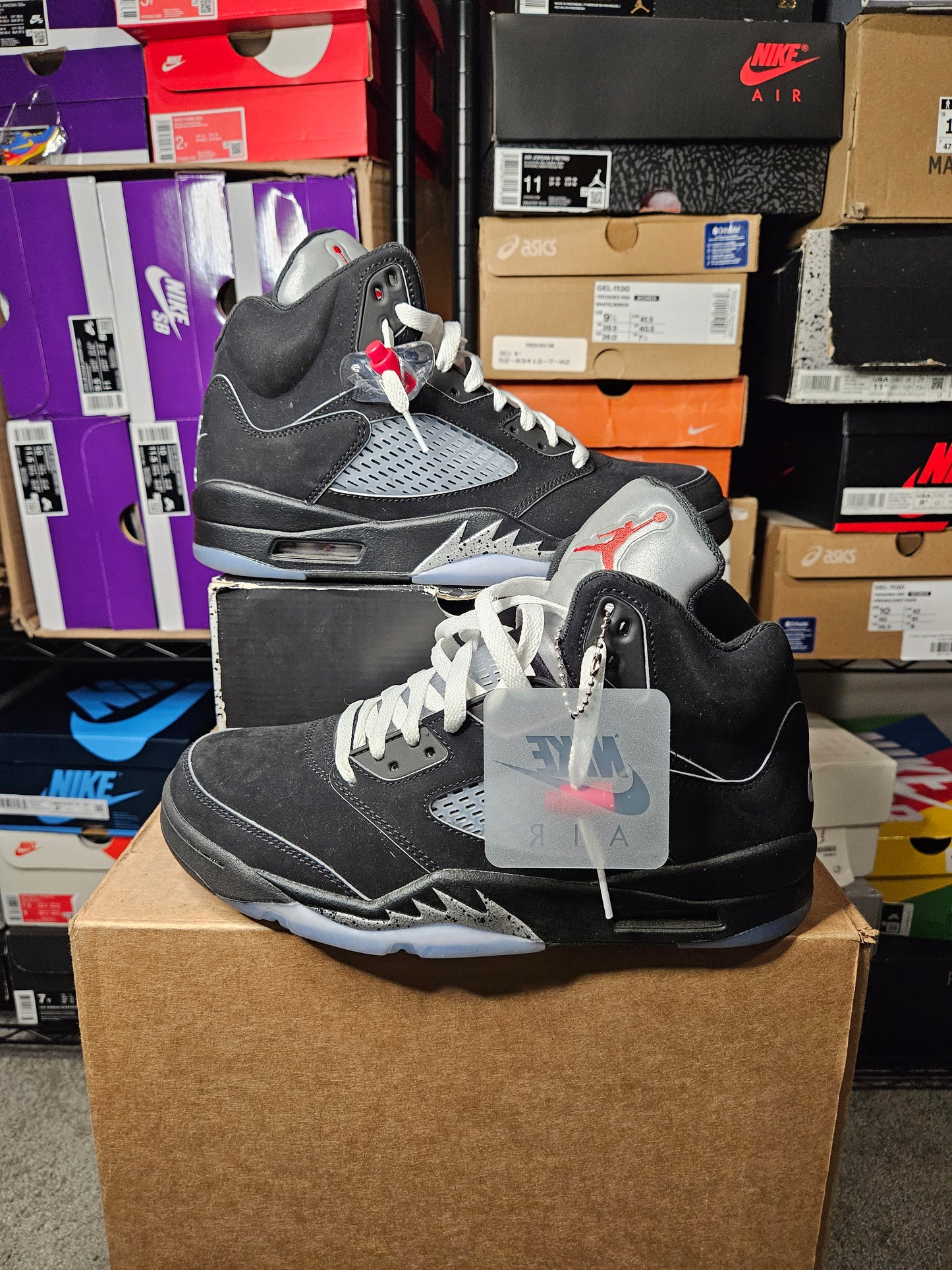 Size 9 - AJ 5 Retro OG Black Metallic Reimagined