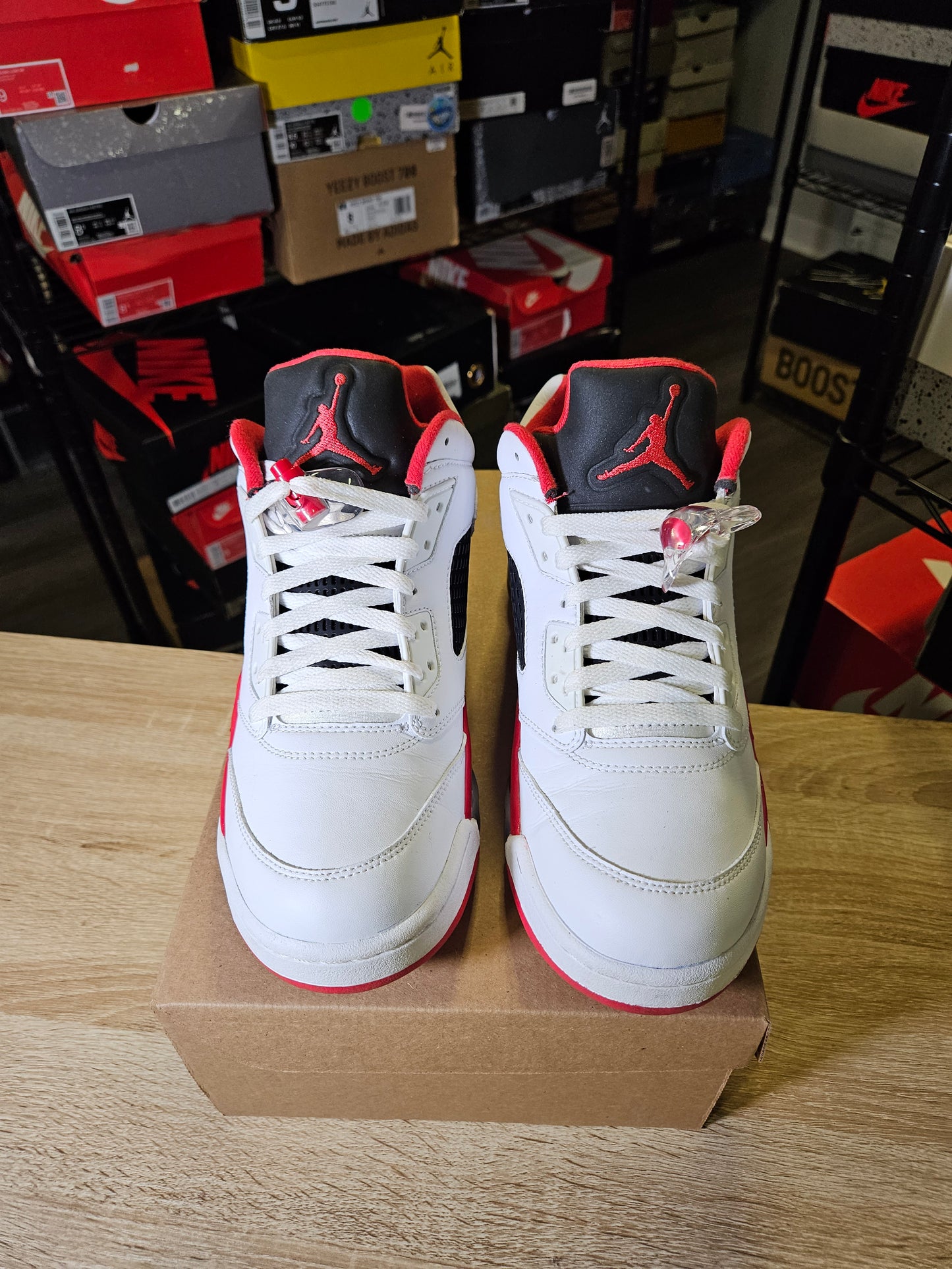 Size 10 - AJ 5 Retro 2016 Low Fire Red