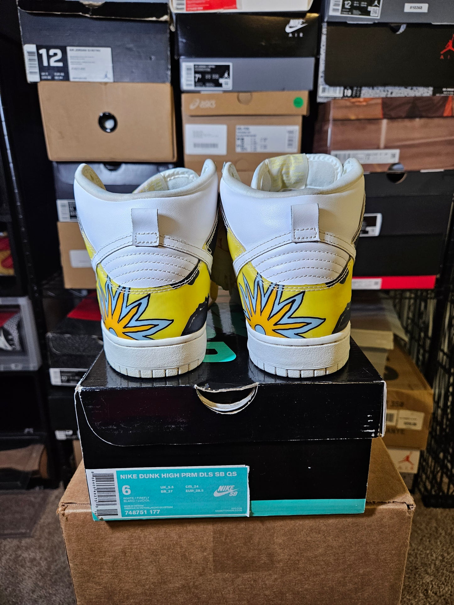 Size 6 - Dunk High De La Soul