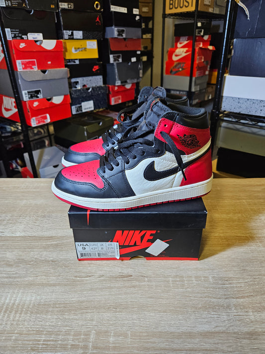 Size 9 - AJ 1 Retro OG High Bred Toe