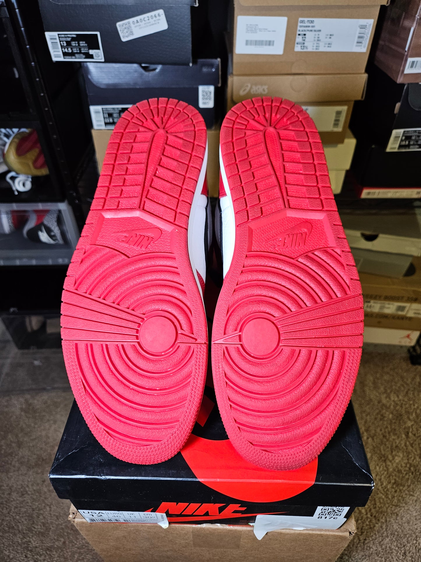 Size 12 - AJ 1 Homage 2 Home