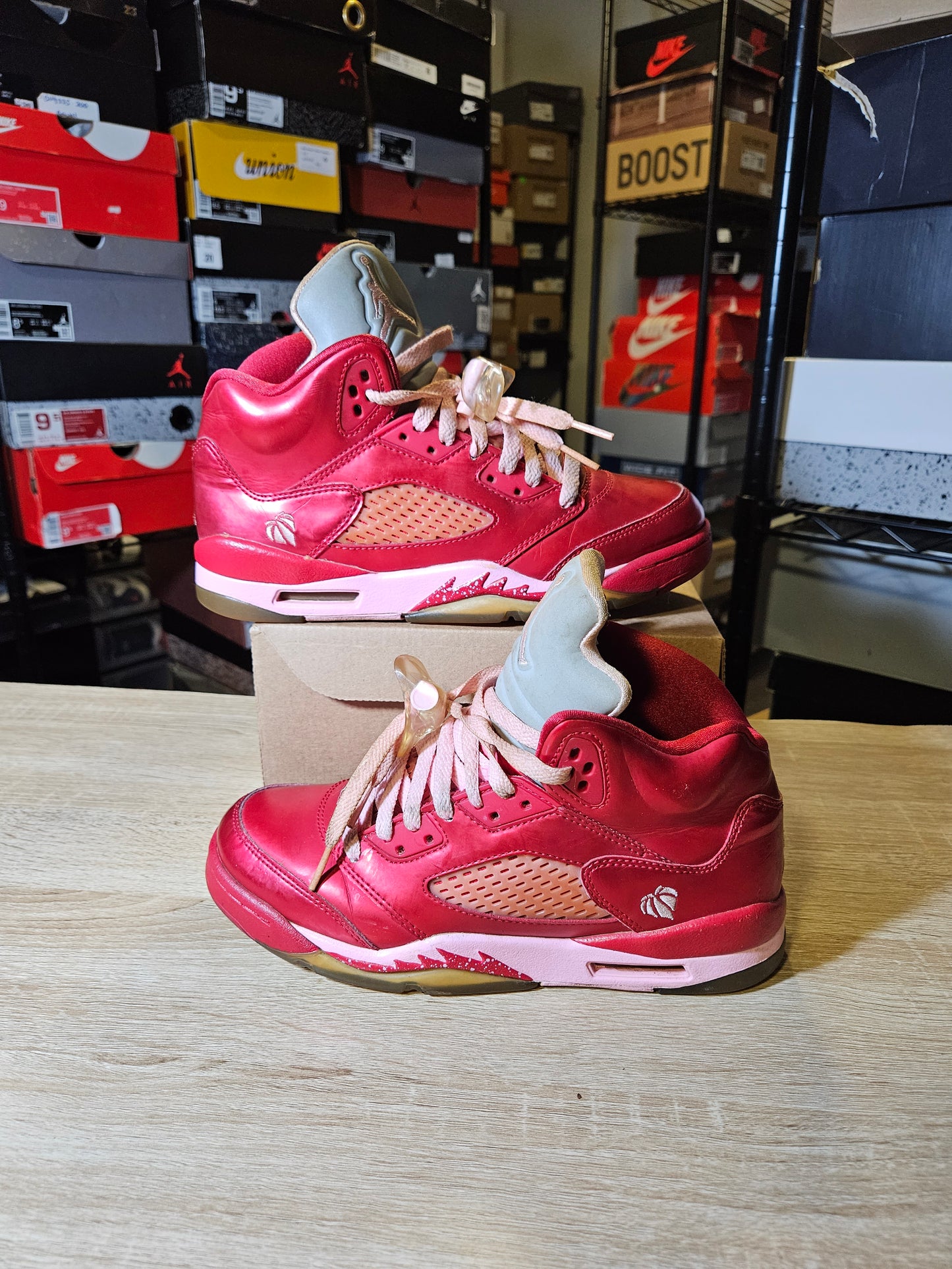 Size 6 - AJ 5 Retro 2013 Valentines Day - 540892-605