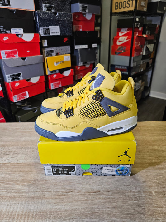 Size 8.5 - AJ 4 Retro Mid Lightning