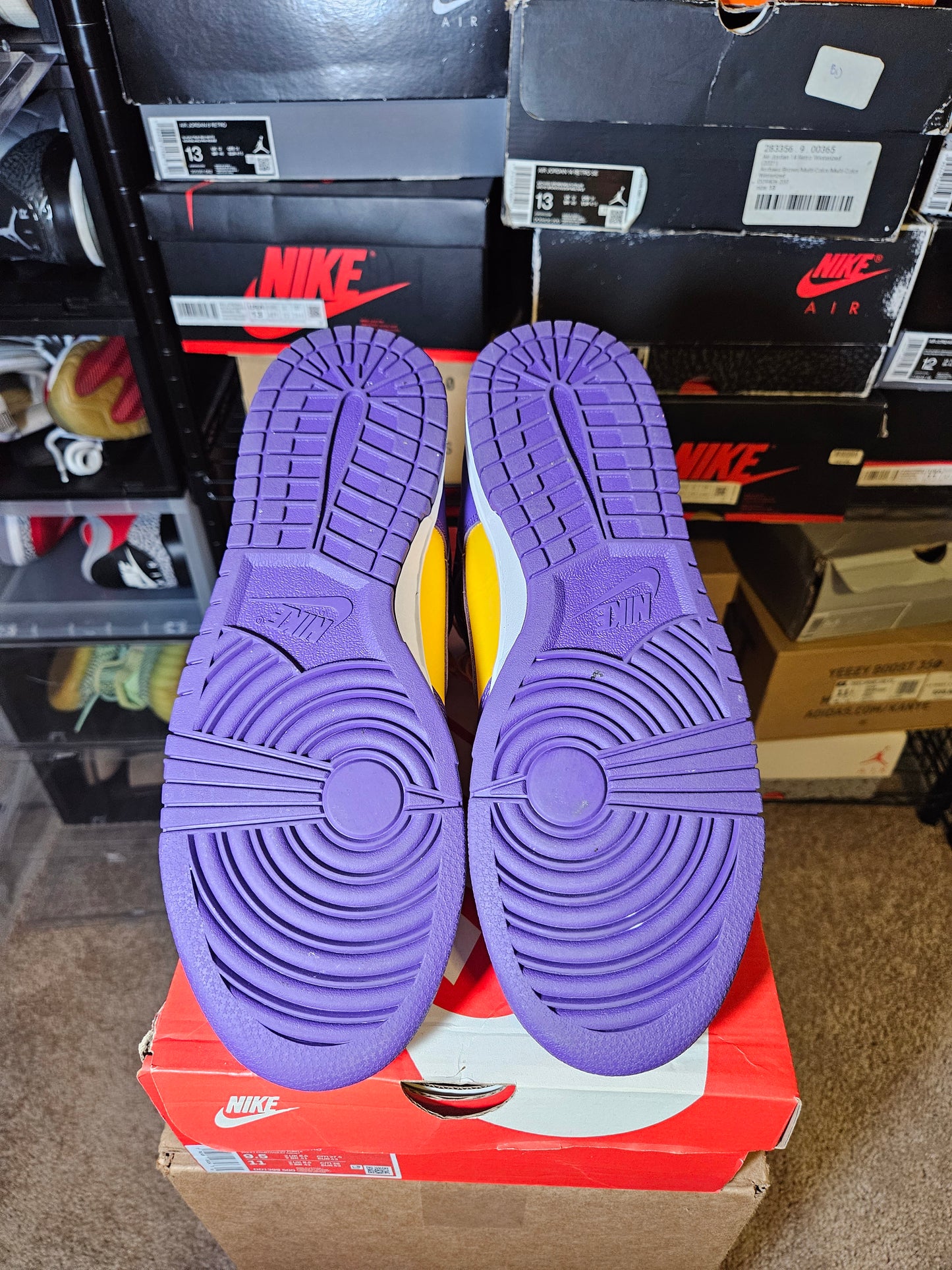 Size 9 - Dunk High Lakers