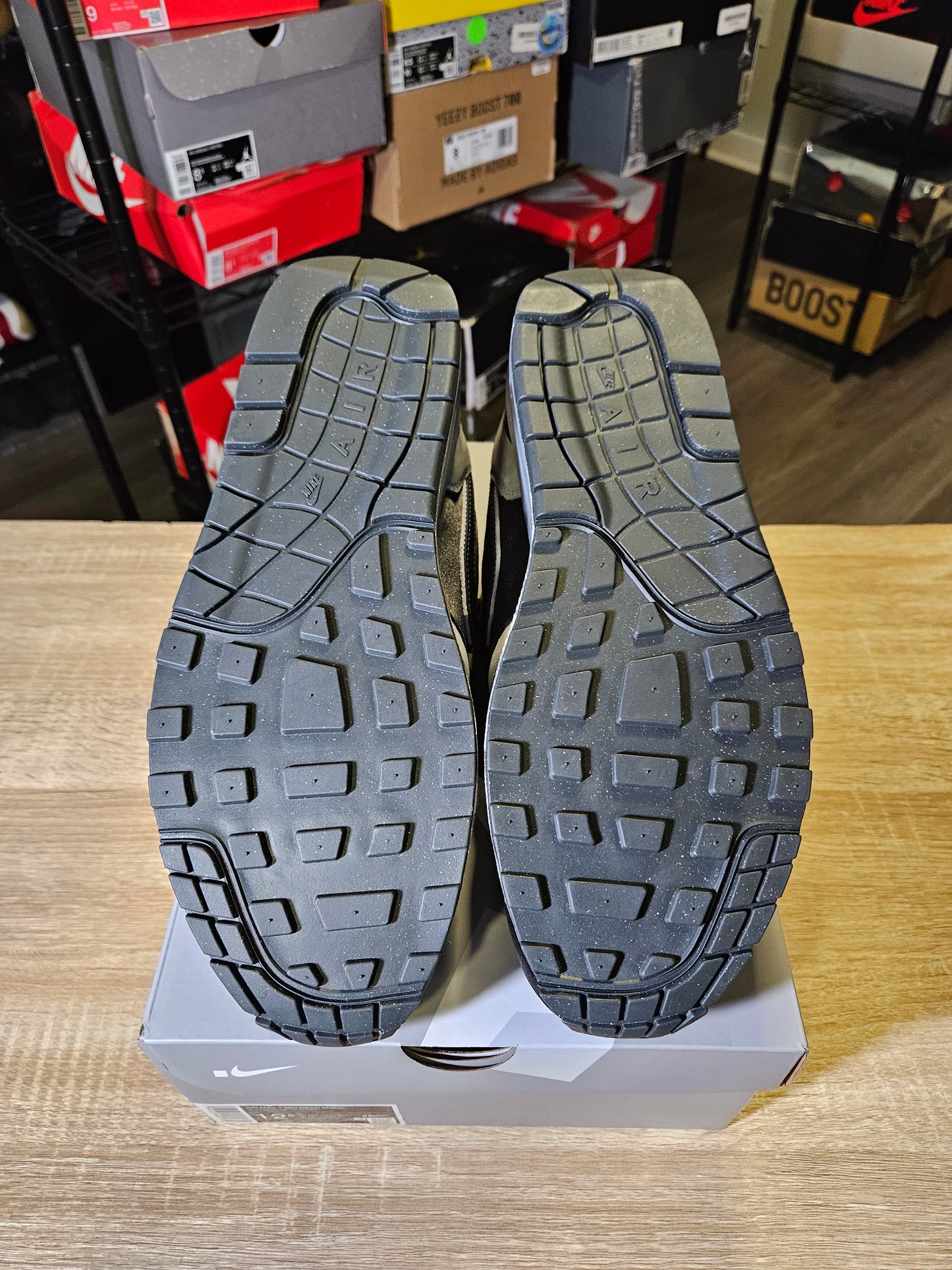 Size 12.5 - Air Max 1 Low Poly - Big Head Mode