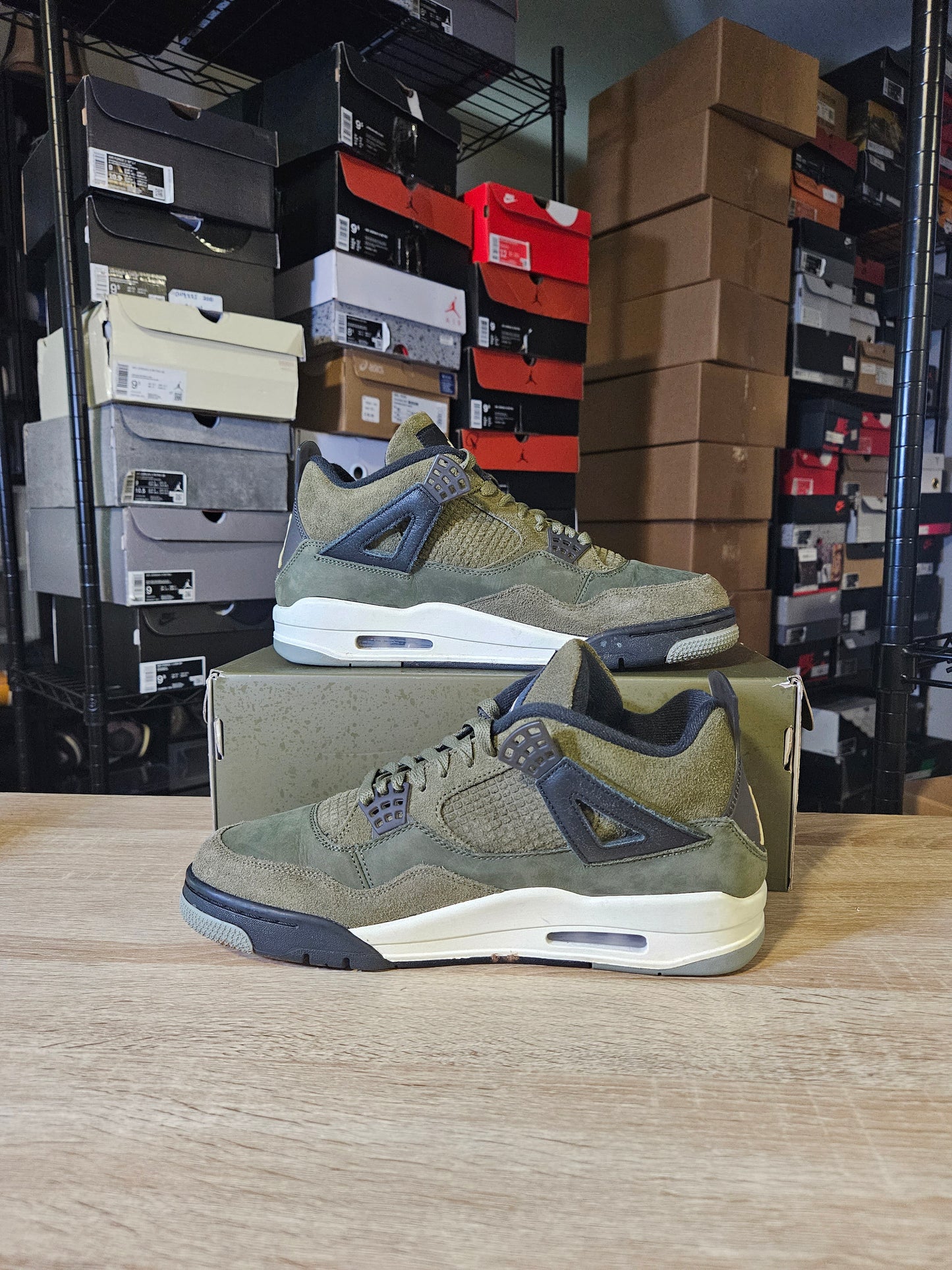 Size 11 -AJ 4 SE Retro Low Craft - Olive