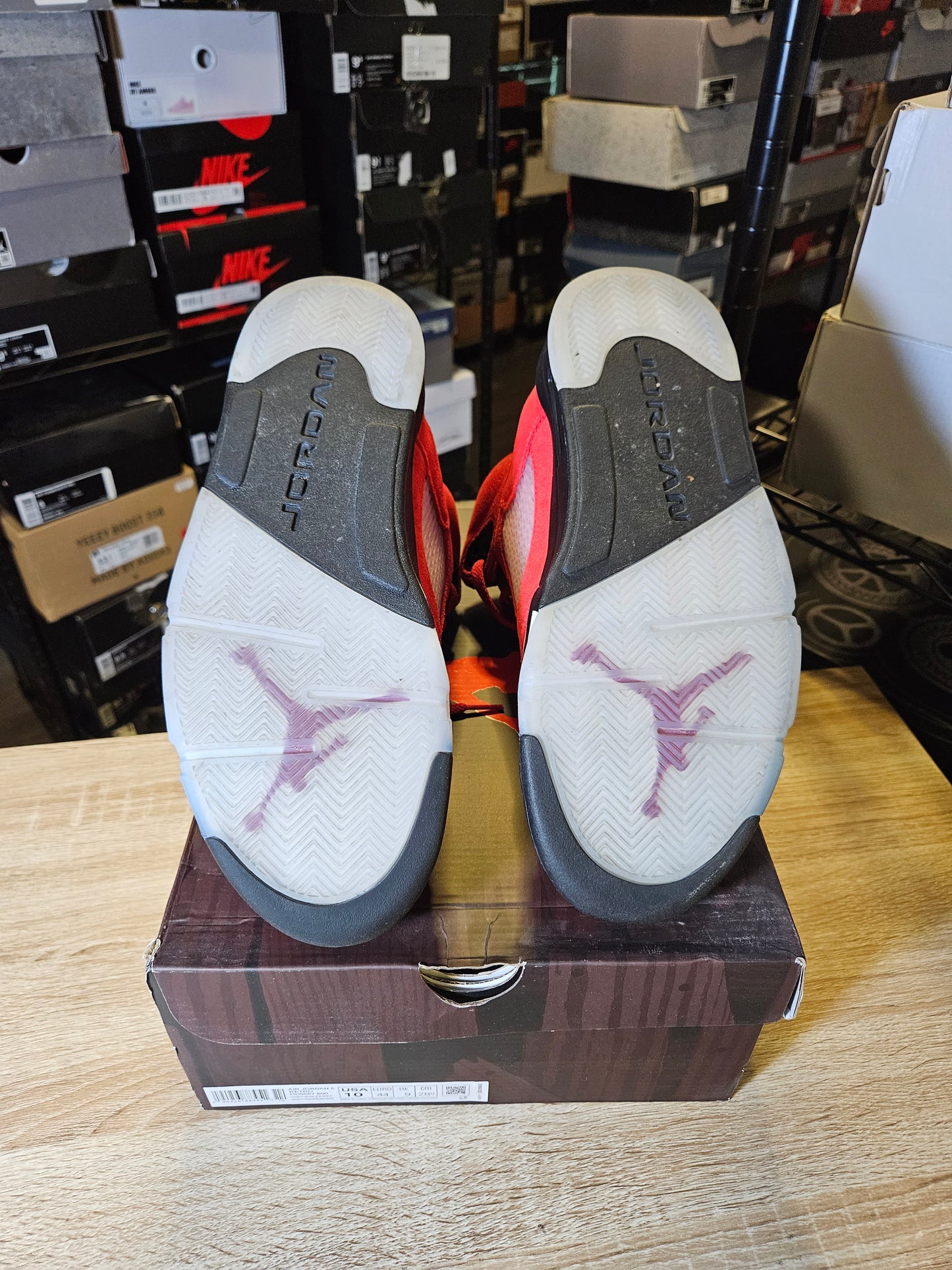 Size 10 - AJ 5 Retro Mid Raging Bull