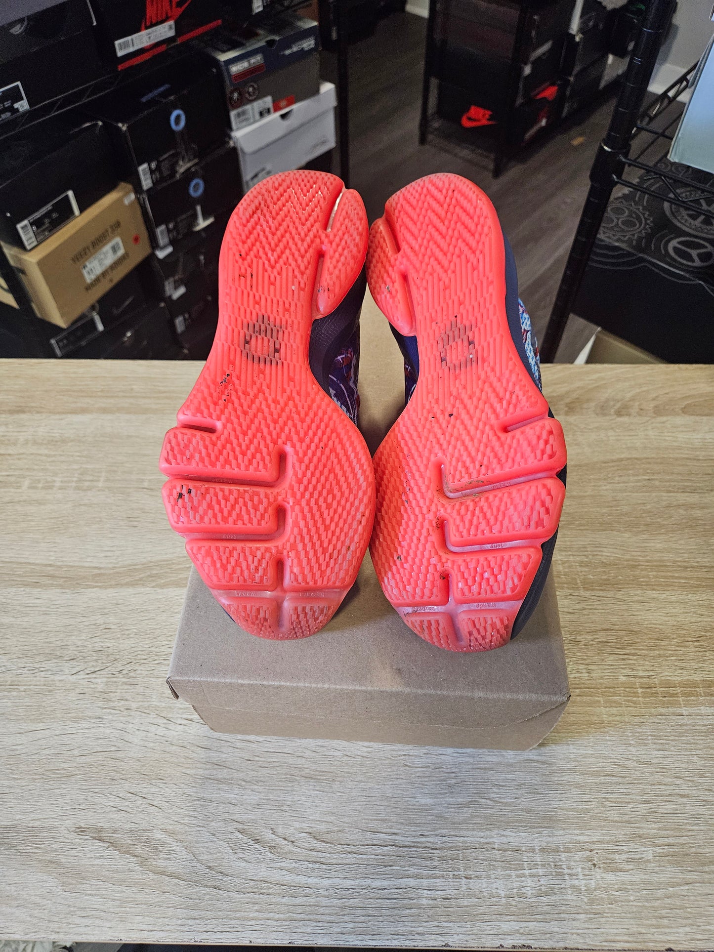 Size 9.5 - KD 8 Independence Day