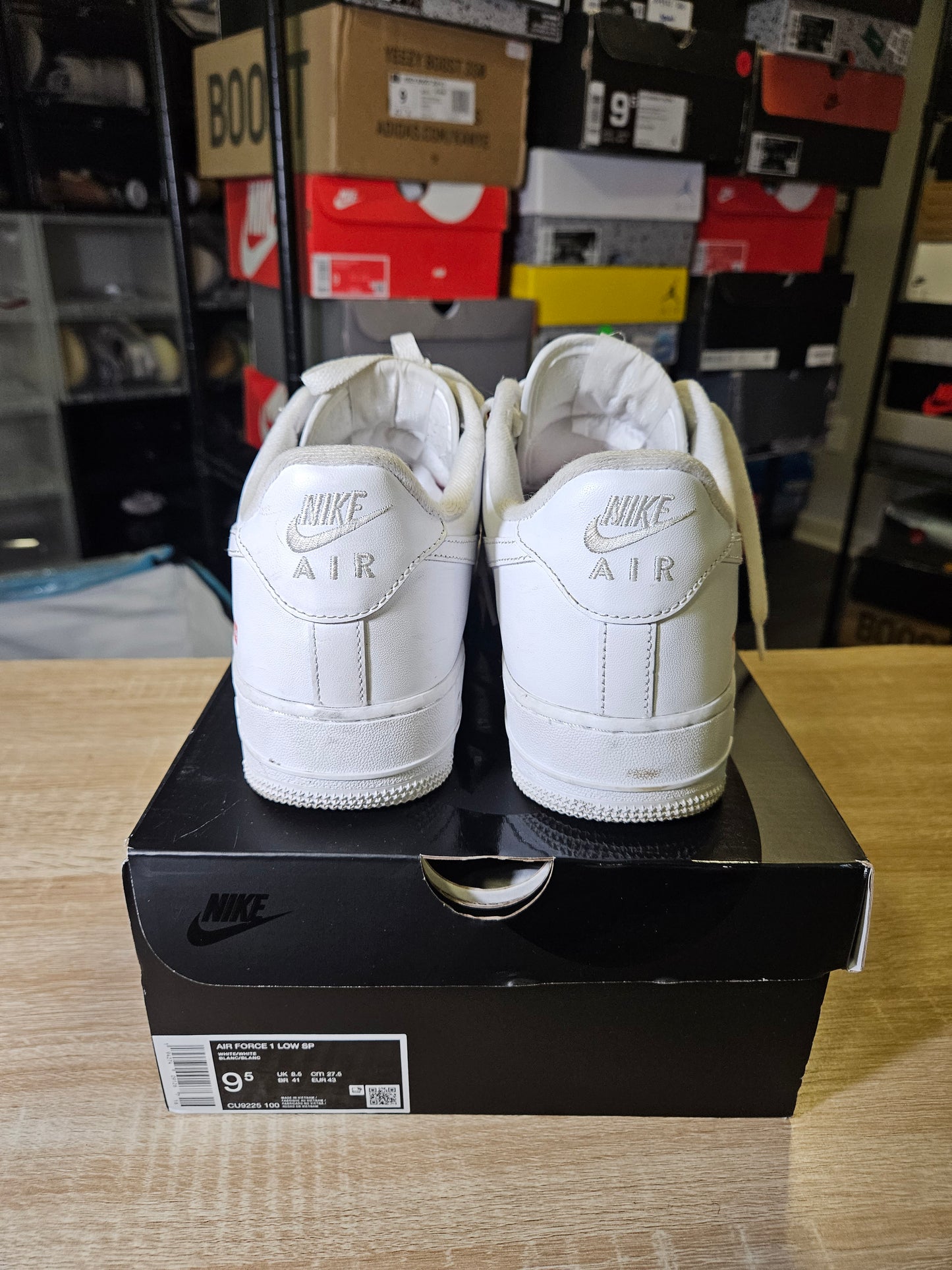 Size 9.5 - AF1 x Supreme Low Box Logo - White