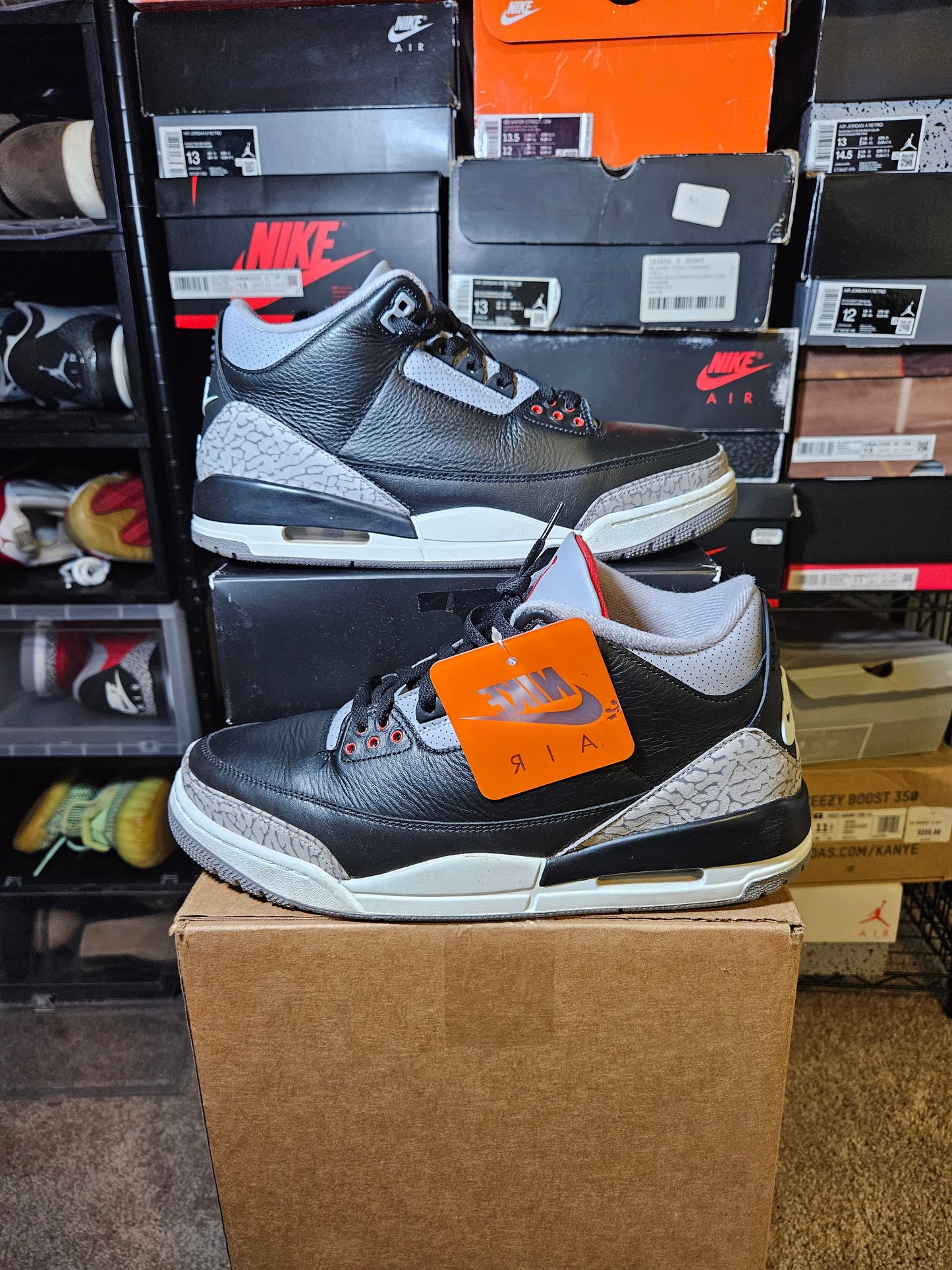 Size 11.5 - AJ 3 Retro OG 2024 Black Cement