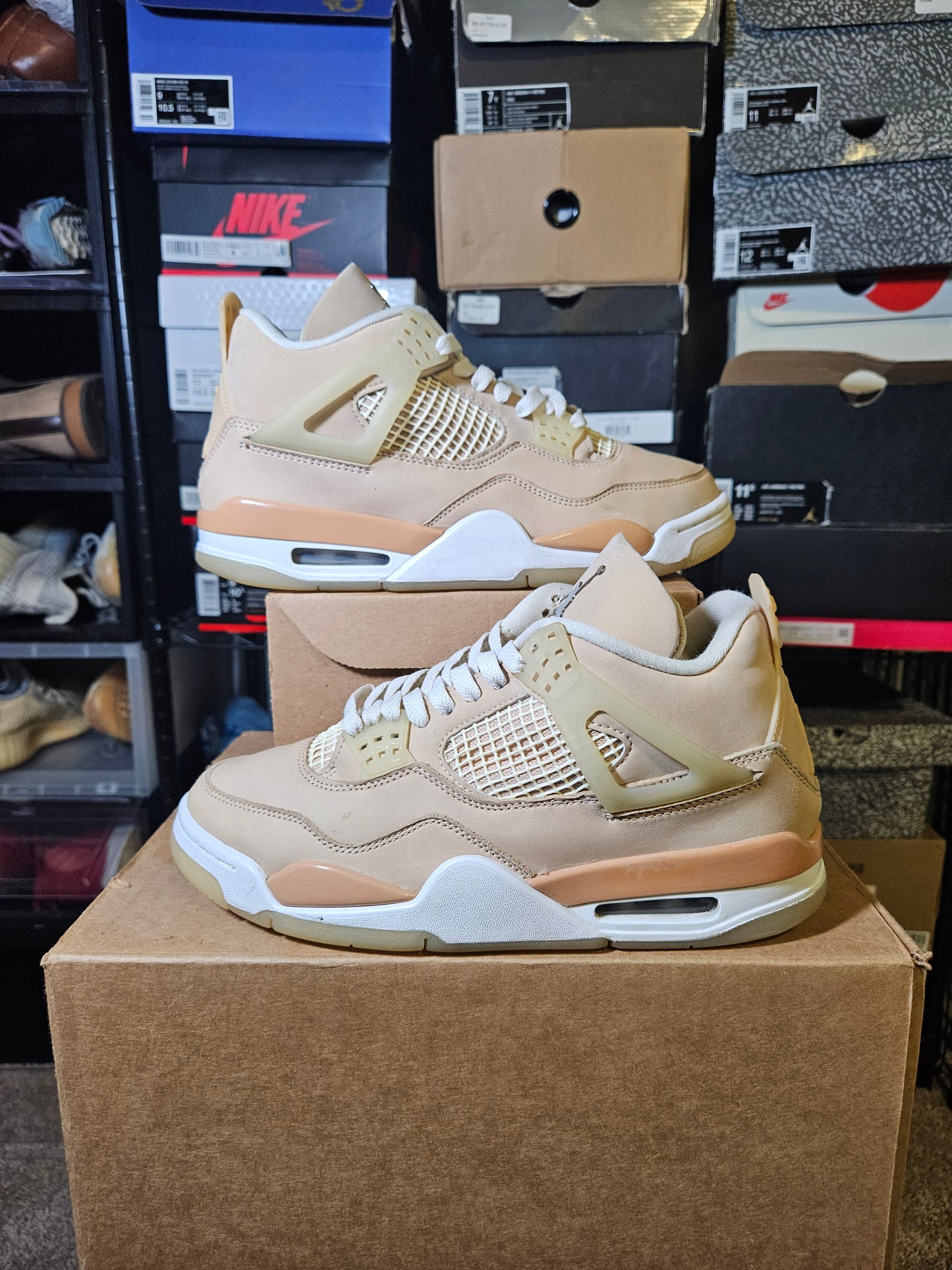 Size 9.5W/8M - AJ 4 Retro Shimmer