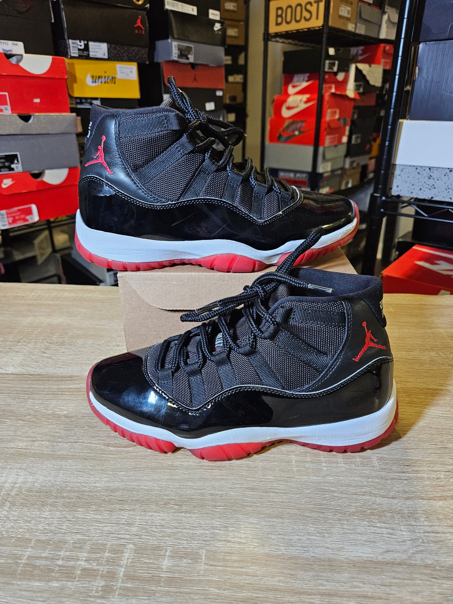Size 8 - AJ 11 Retro High Bred