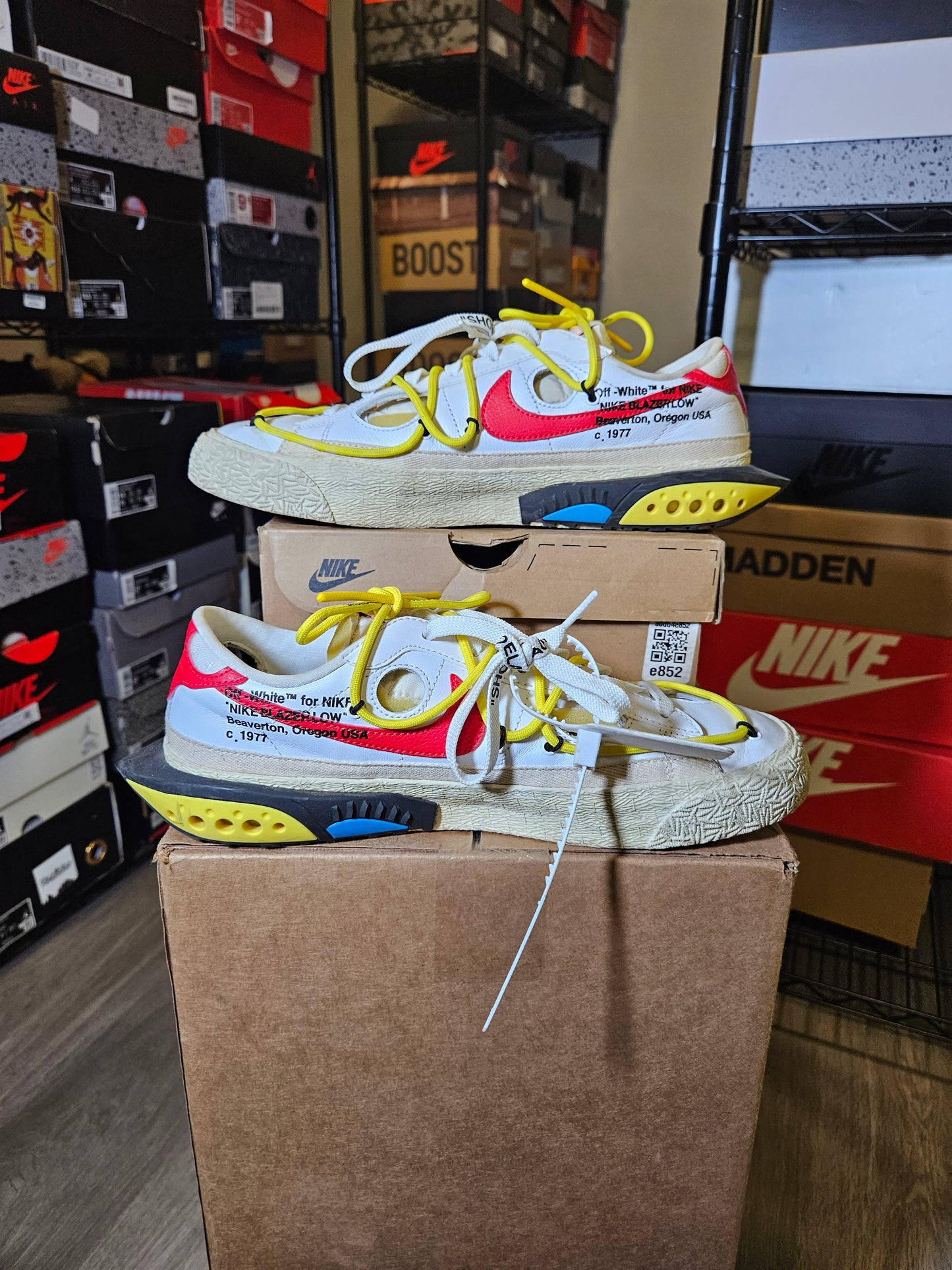 Size 9.5 - Off-White x Blazer Low White University Red