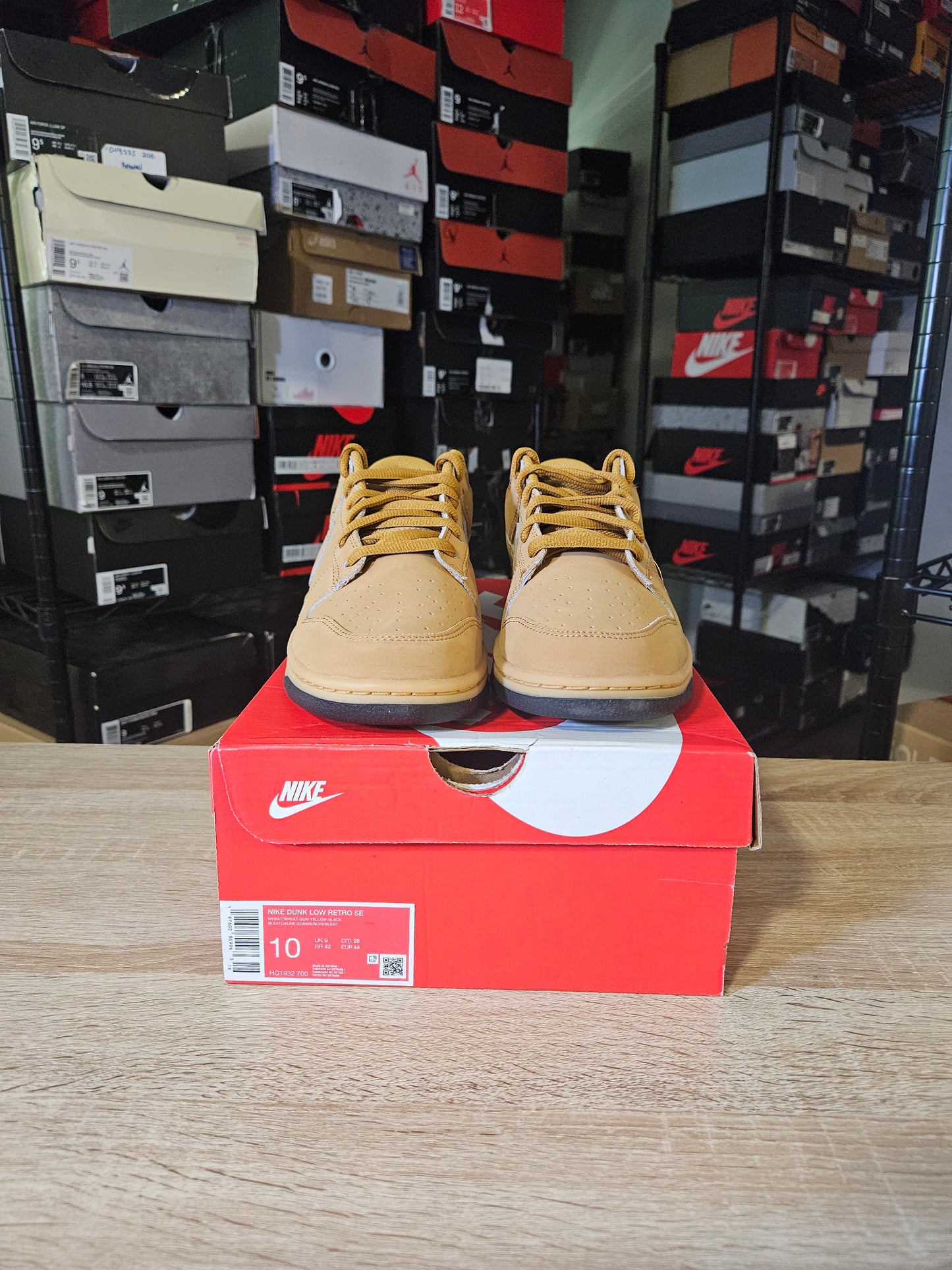 Size 10 - Dunk SE Low Wheat