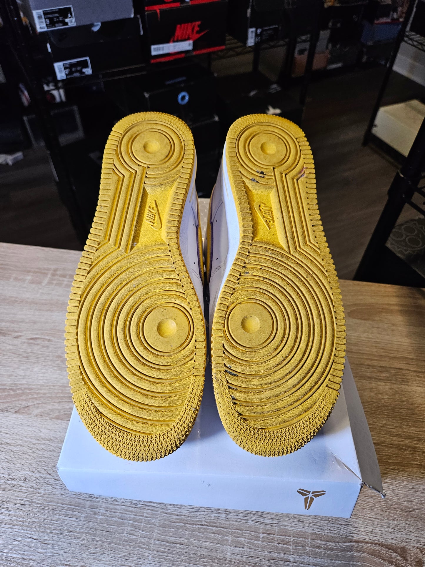 Size 10.5 - Kobe Bryant x Air Force 1 Retro QS Low Lakers Home