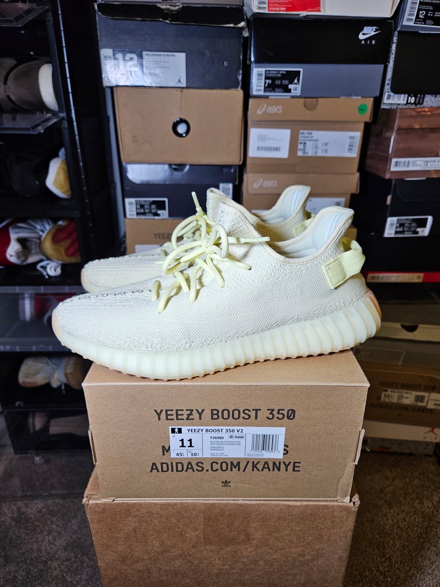 Size 11 - YZY Boost 350 V2 Butter