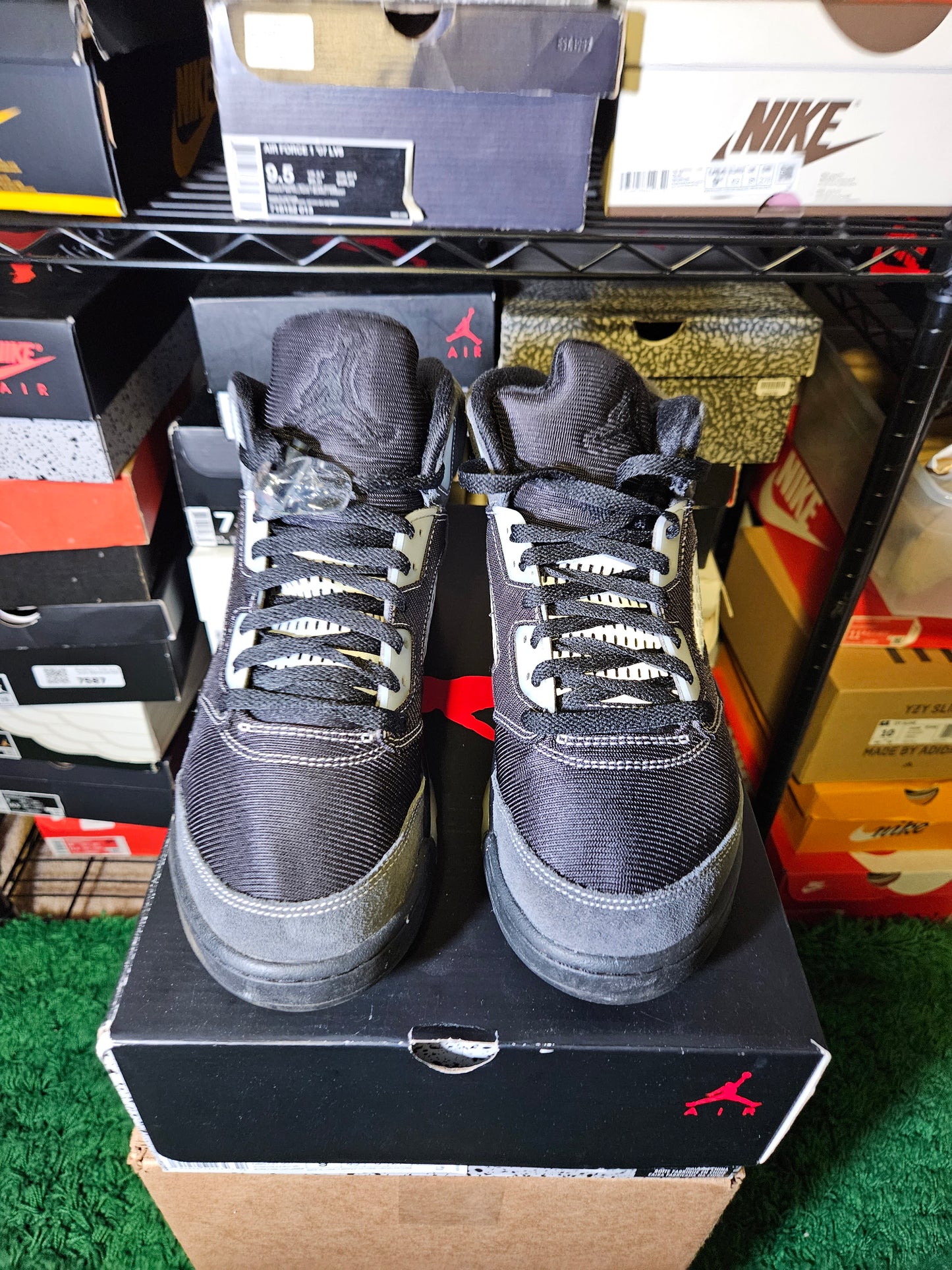 Size 9.5 - AJ 5 Retro Anthracite
