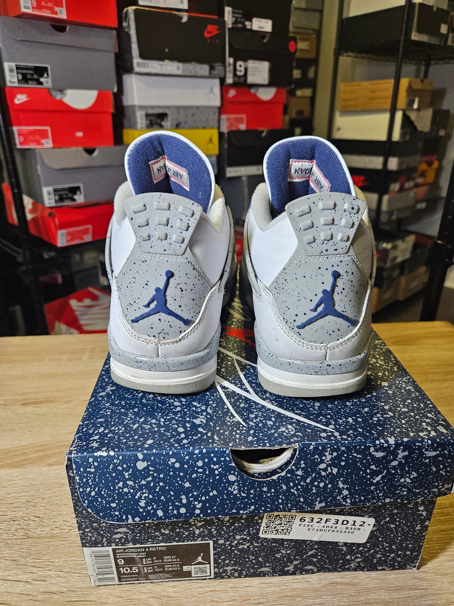 Size 9.5 - AJ 4 Retro Mid Midnight Navy