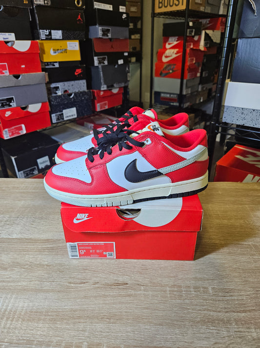 Size 9.5 - Dunk Low Split - Chicago
