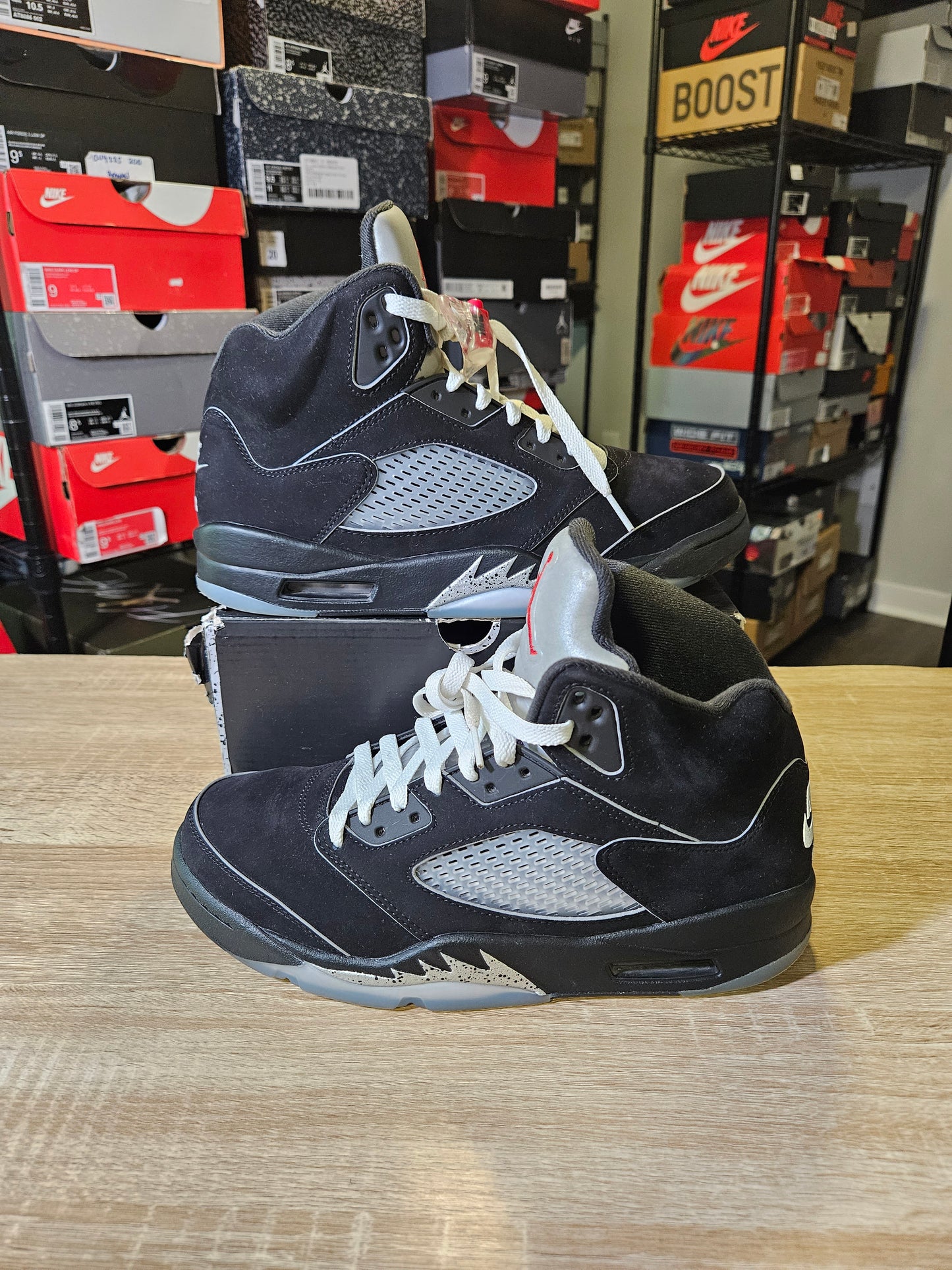 Size 9 - AJ 5 Retro OG Black Metallic Reimagined