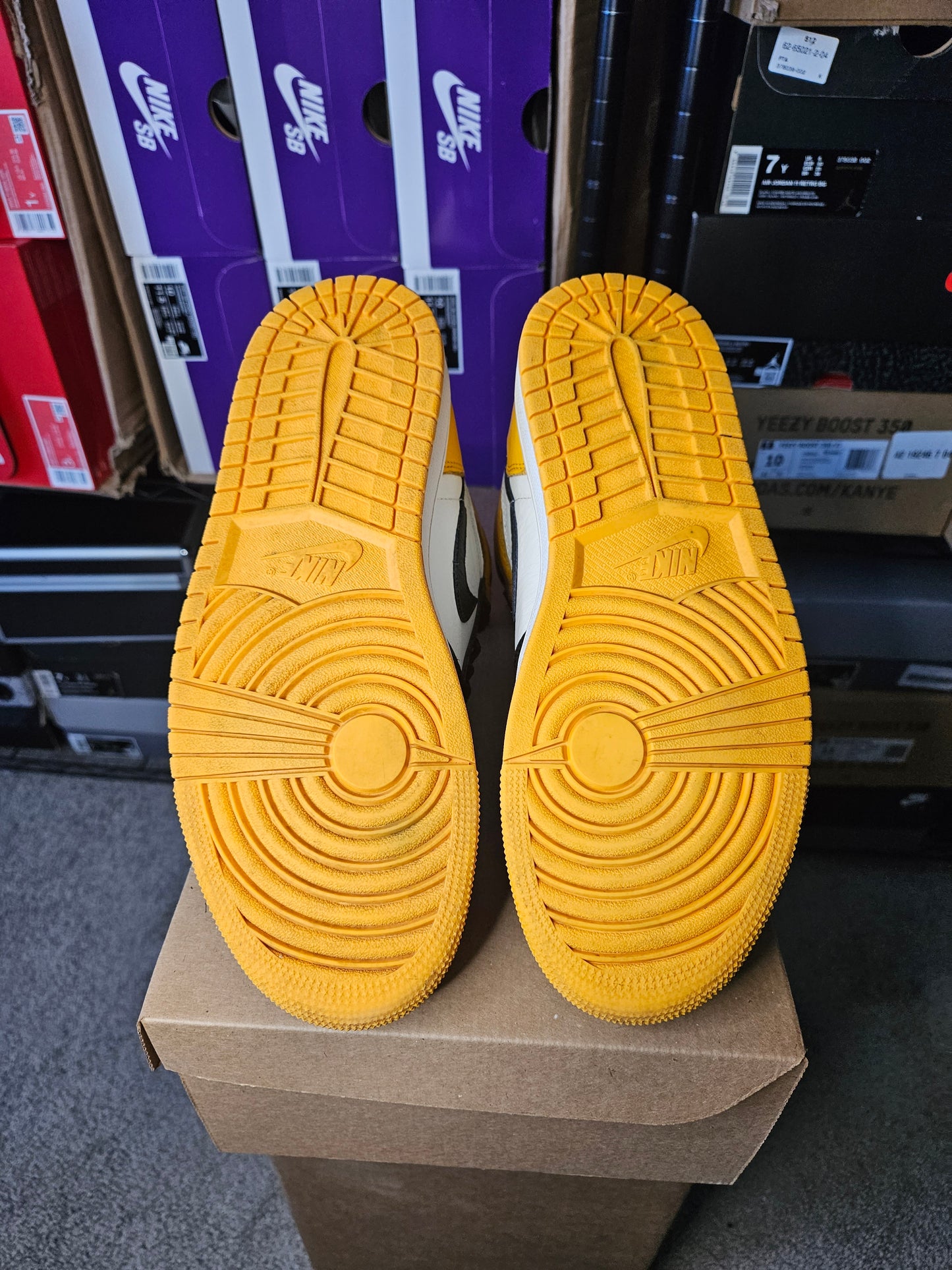 Size 8.5 - AJ 1 Retro OG High Yellow Toe