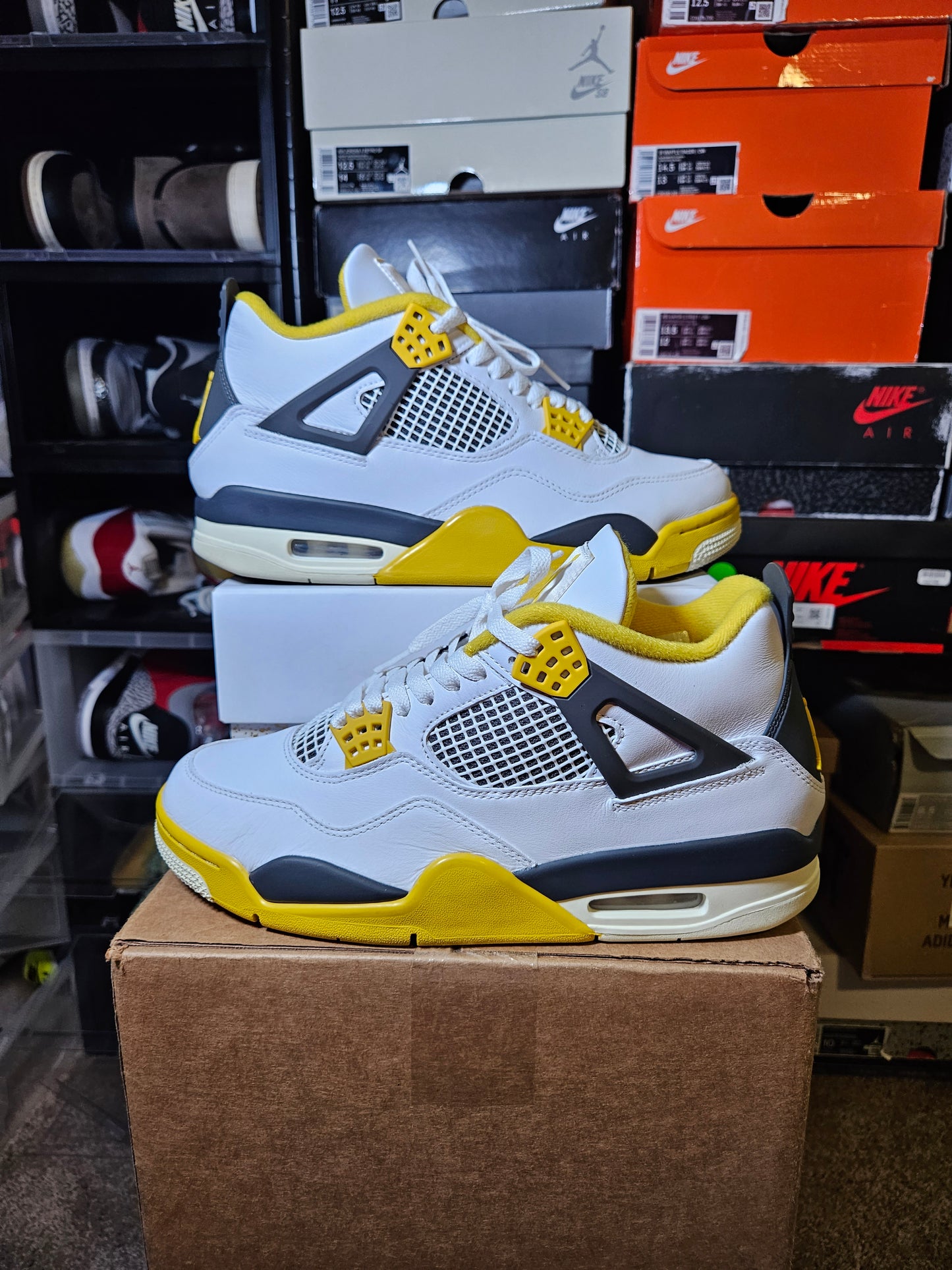Size 11W/9.5M - AJ 4 Retro Vivid Sulfur