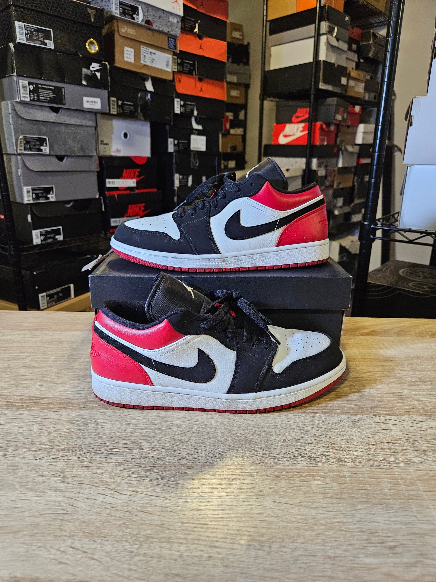 Size 10 - AJ 1 Low Black Toe