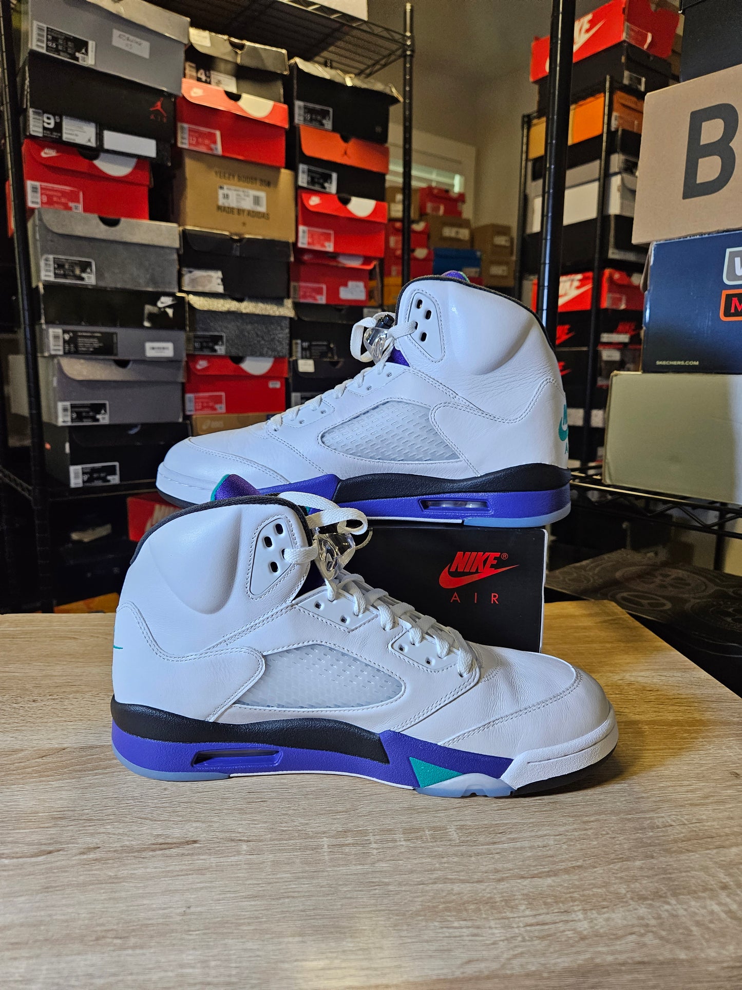 Size 12 - AJ 5 Retro 2025 Grape