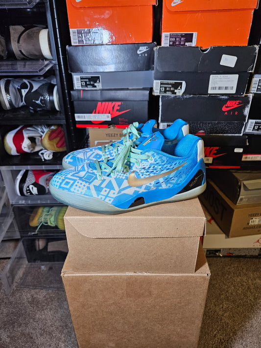 Size 7 - Kobe 8 Hyper Cobalt GS