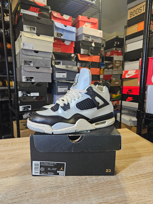 Size 6.5 - AJ 4 Retro Pure Platinum/Metallic Gold